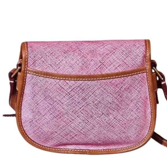 Dooney and Bourke Rare Saddle Flap Bag in Pink Glimmer - Picture 3 of 6